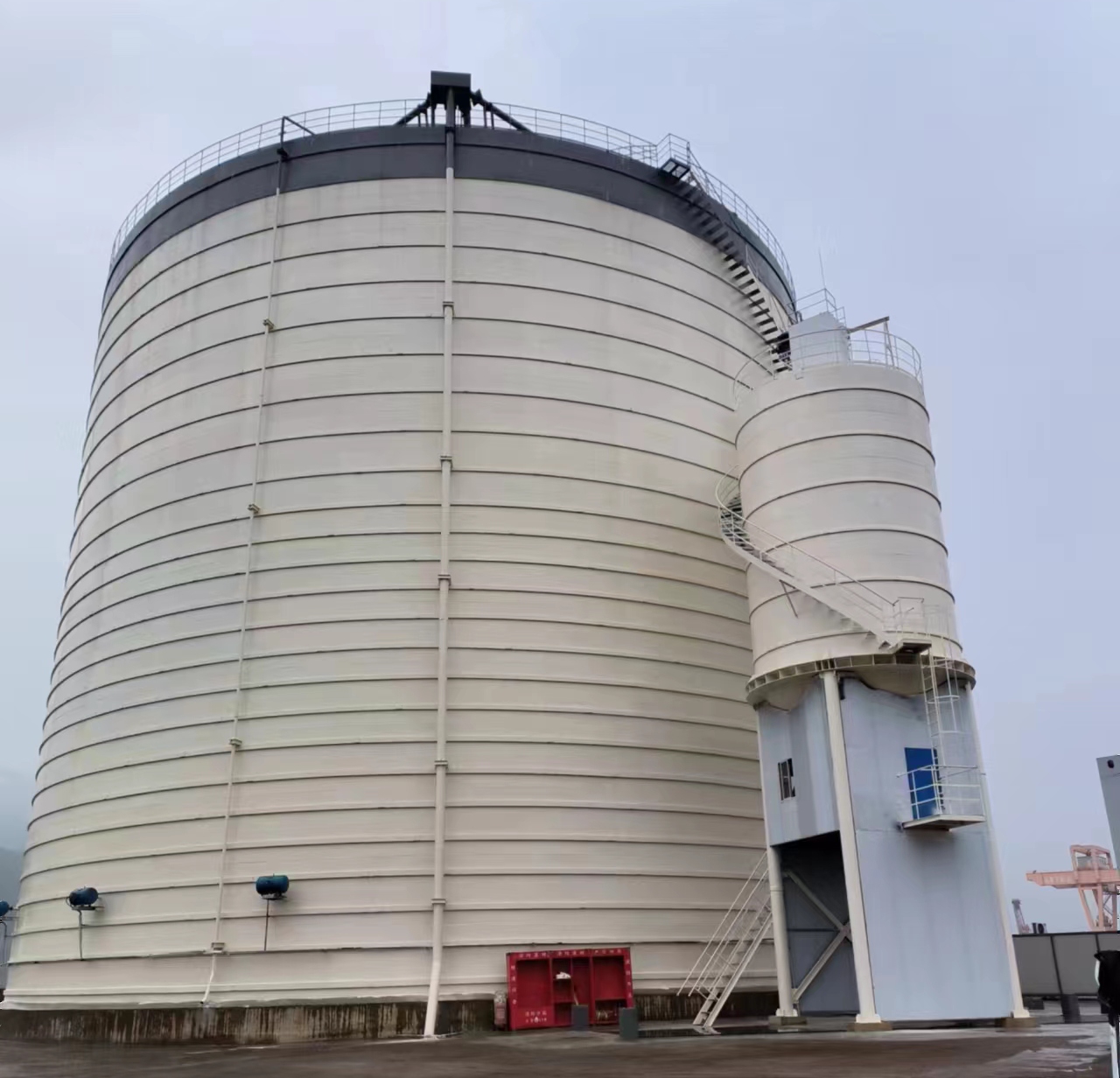 新邵10万吨水泥钢板库